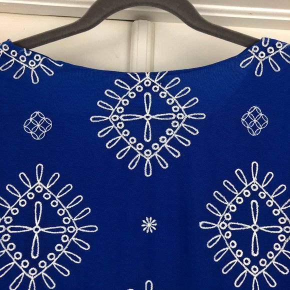 Alfani Blue and White Embroidered Blouse - Picture 10 of 13